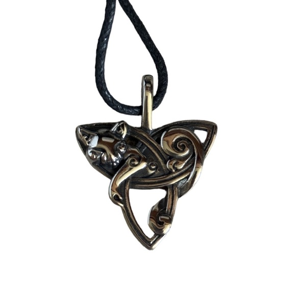 🌺 Boutique Celtic Cat Silver Tone Long Adjustable Pendant Necklace NIB - Picture 4 of 6